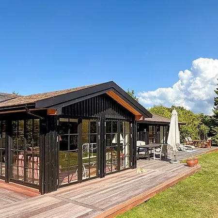 Architect-designed Summer House Near Сasa de vacaciones Tisvilde